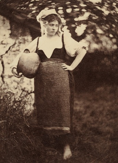 Oprowadzanie specjalistyczne po wystawie „Monochrom. Wszystkie kolory tęczy” 